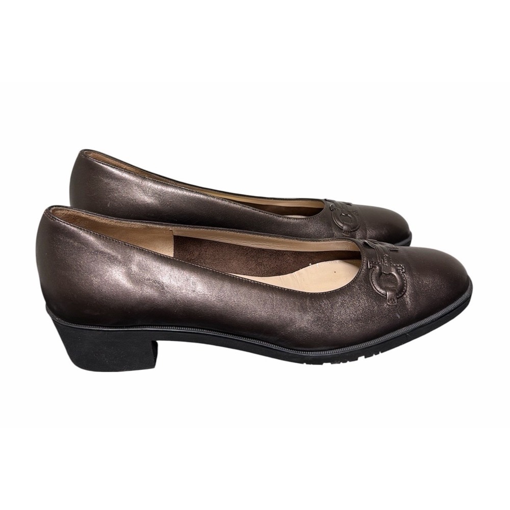 Salvatore Ferragamo Shoes Womens 9 AAAA Pewter Leather Classic Logo Pumps‎ Heels